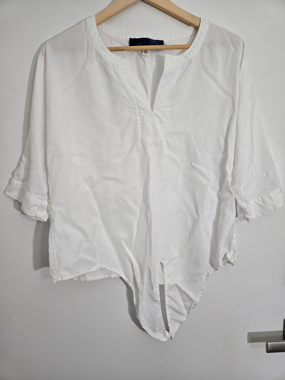 Blue Rain 100% Tencel White Tie Front Blouse Medium - Picture 3 of 7